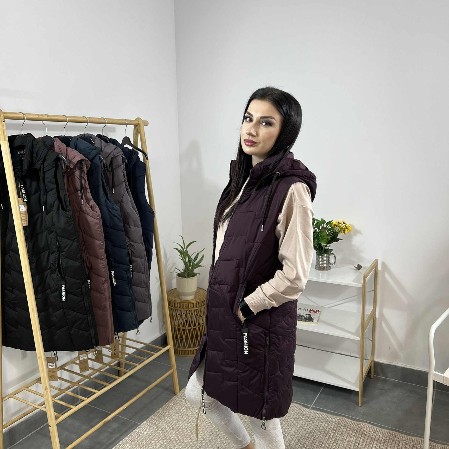 Дамска грейка с плътна вата и ефектни детайли Fashion тъмна вишна
