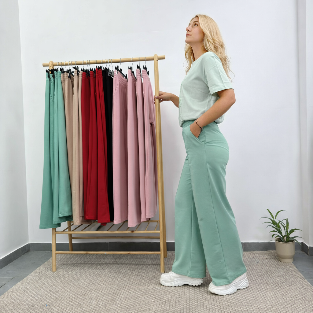 Спортно елегантен панталон Камелия с широк крачол мента