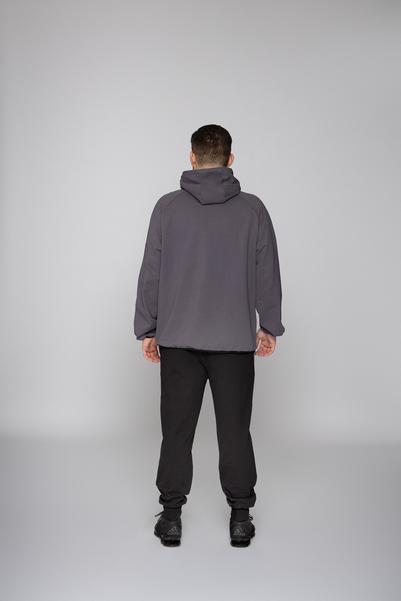 Мъжки спортен екип Иван TSB7B сив Fit