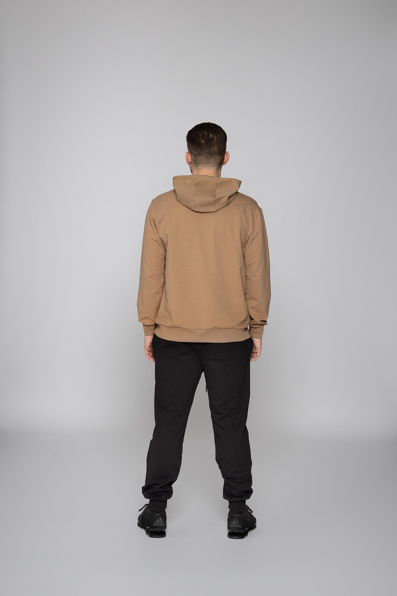 Мъжки спортен екип Добри TSB9А кафяв Fit