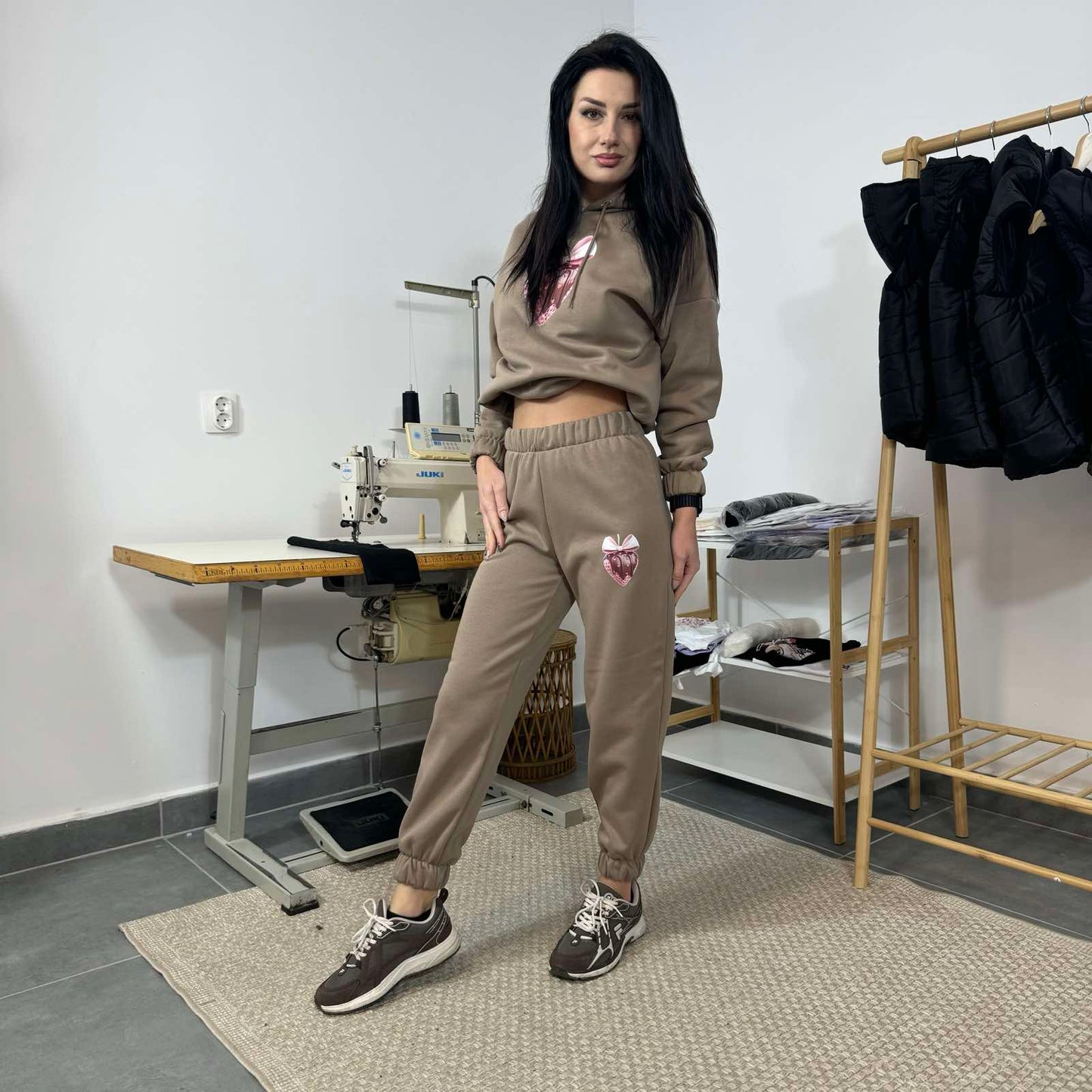 Ватиран комплект STRAWBERRY от две части с качулка - лате