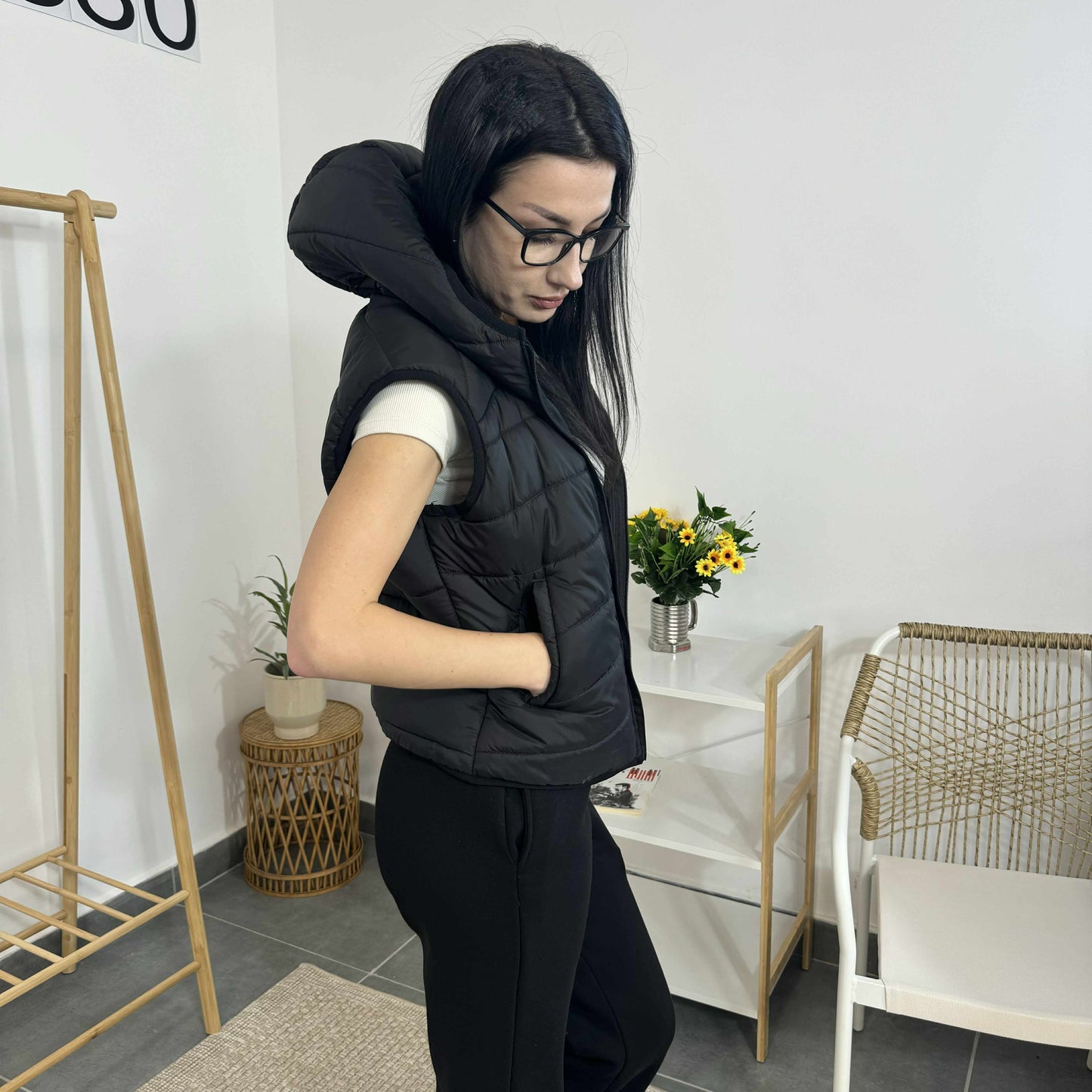 Модерна спортна грейка - Българско производство черна