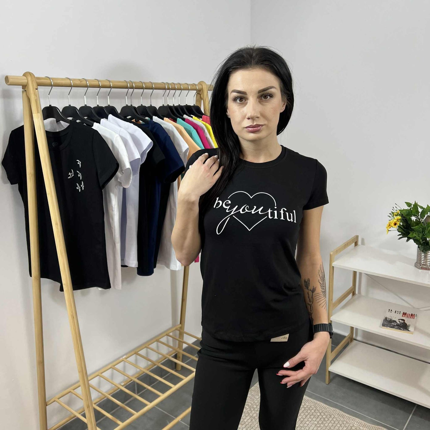 Дамска тениска Beautiful черна