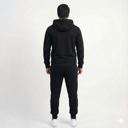 Удобен спортен комплект Сила